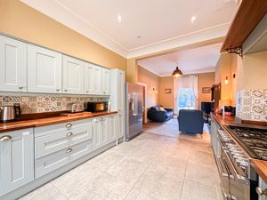 Photo 24- click for photo gallery